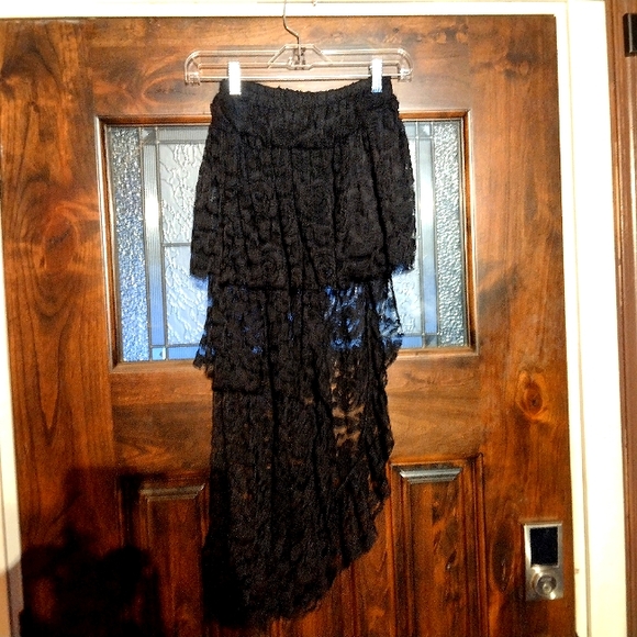 Goth Black Lace Tiered Asymmetrical Skirt - Picture 1 of 3
